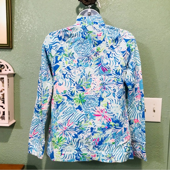 Lilly Pulitzer UPF 50+ Skipper Popover Coastal Blue Lion Around Sz XS - Picture 6 of 12